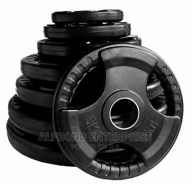 Olympic Black Rubber Coated Weight · Photo 1