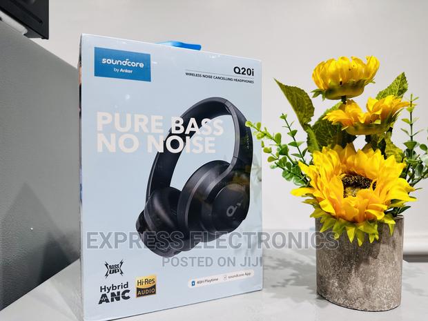 Q20i Sound Core Headphones · Photo 1
