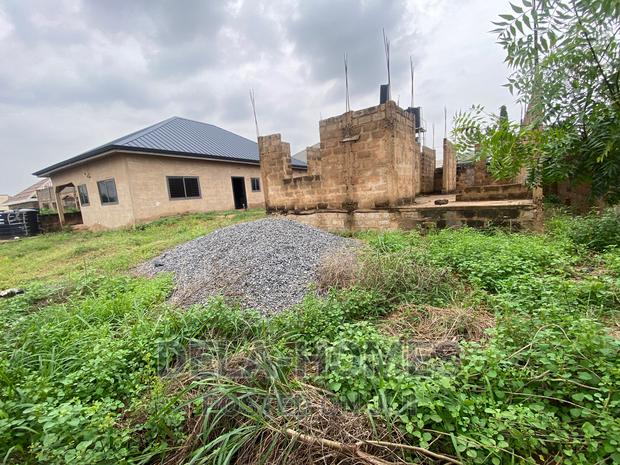 UNCOMPLETED House for Sale at Ashaley Botwe. · Photo 2