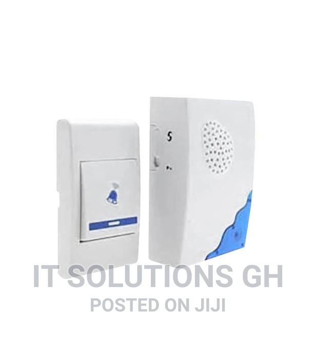 Wireless Doorbell With Batteries White Bell · Photo 1