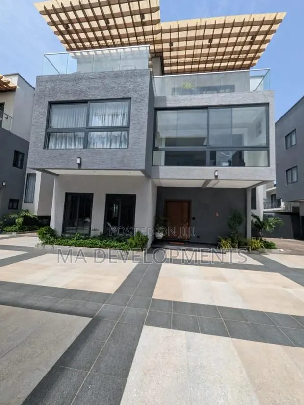 Furnished 6bdrm Townhouse / Terrace in Airport Residential for rent · Photo 1