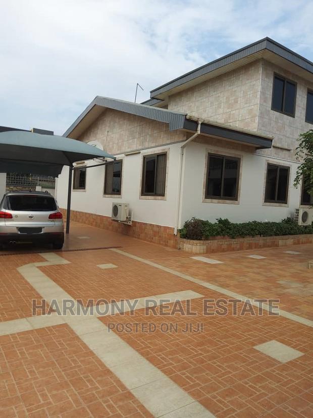 5bdrm House in East Legon for sale · Photo 1