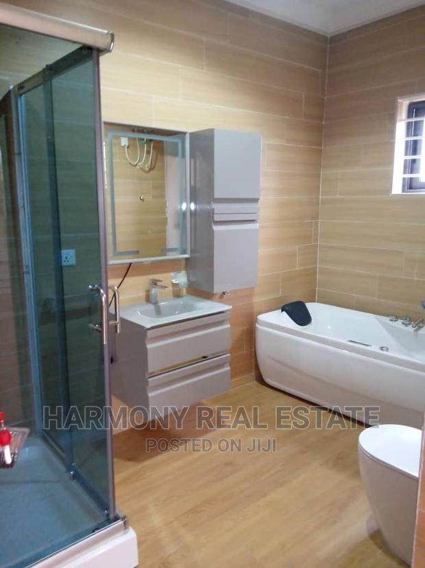 5bdrm House in East Legon for sale · Photo 6