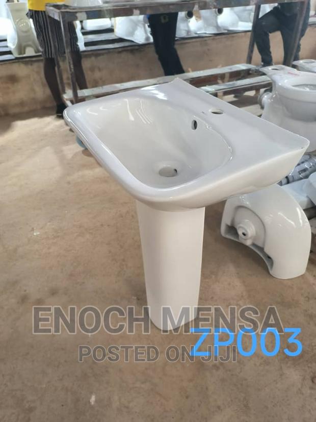 Hand Wash Basin · Photo 2