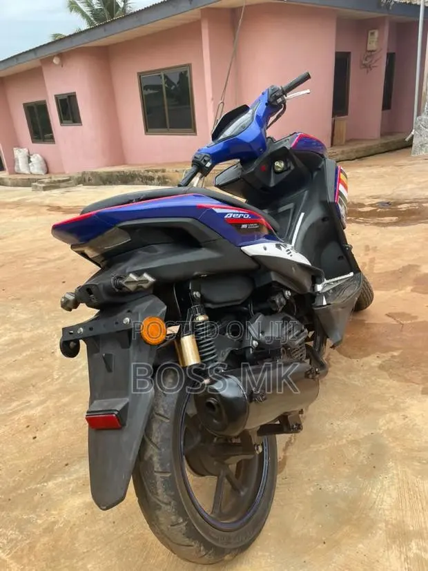 Yamaha Aerox 2022 Blue · Photo 3