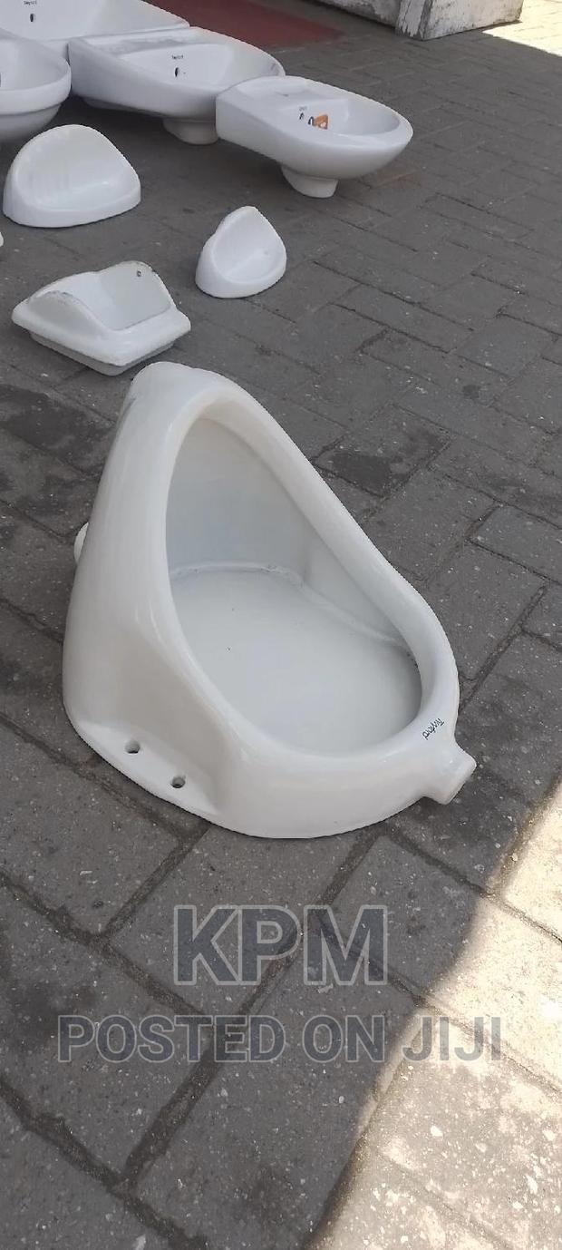 Twyford Urinal Pot · Photo 5