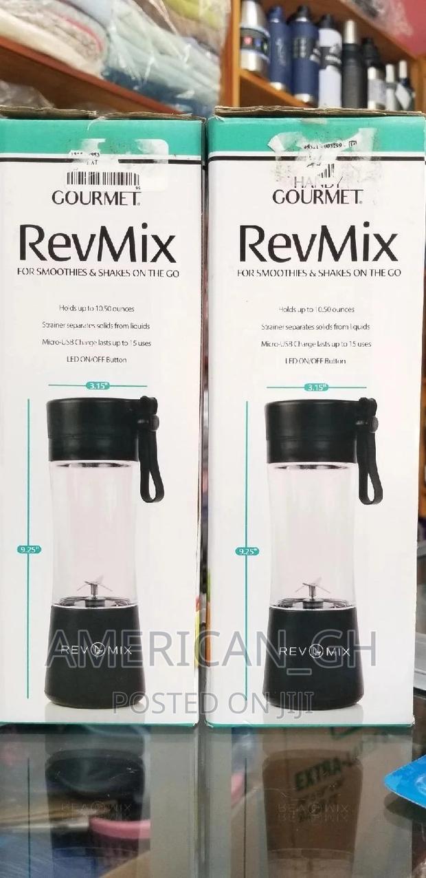 Revmix Portable Rechargeable Blender · Photo 2