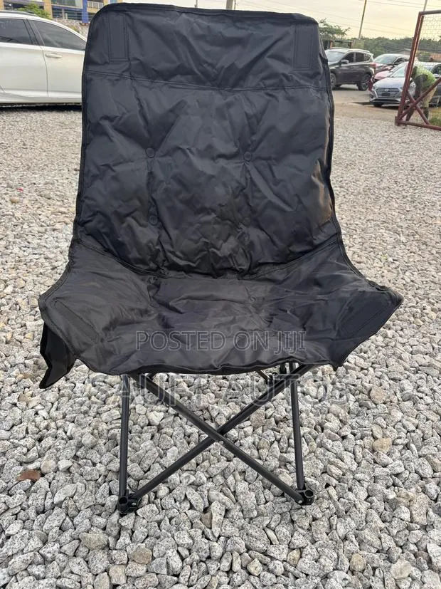 Foldable Chairs · Photo 1