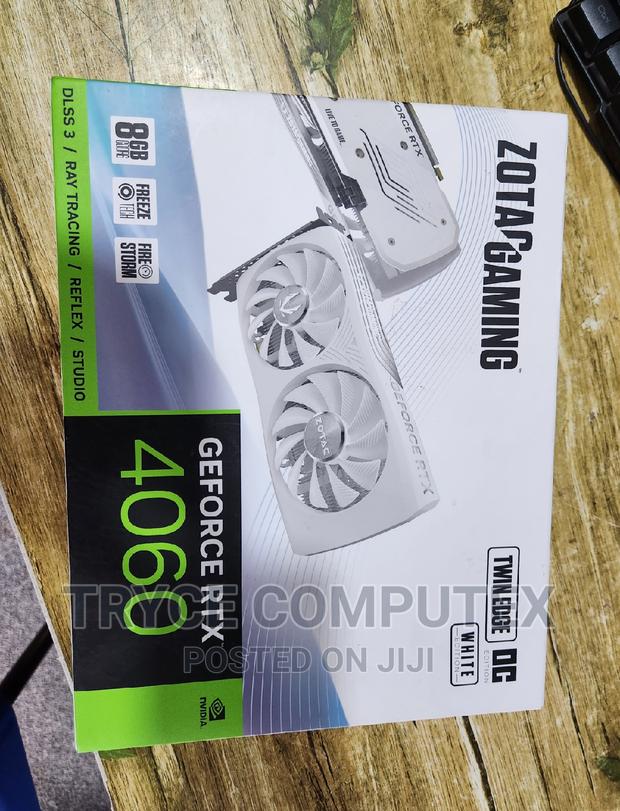 Zotac Gaming Geforce RTX 4060 8gb Twin Edge Oc White Edition · Photo 1