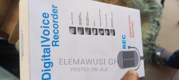 Digital Voice Recorder · Photo 1