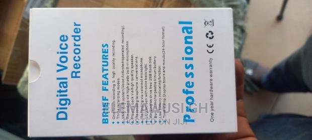 Digital Voice Recorder · Photo 4