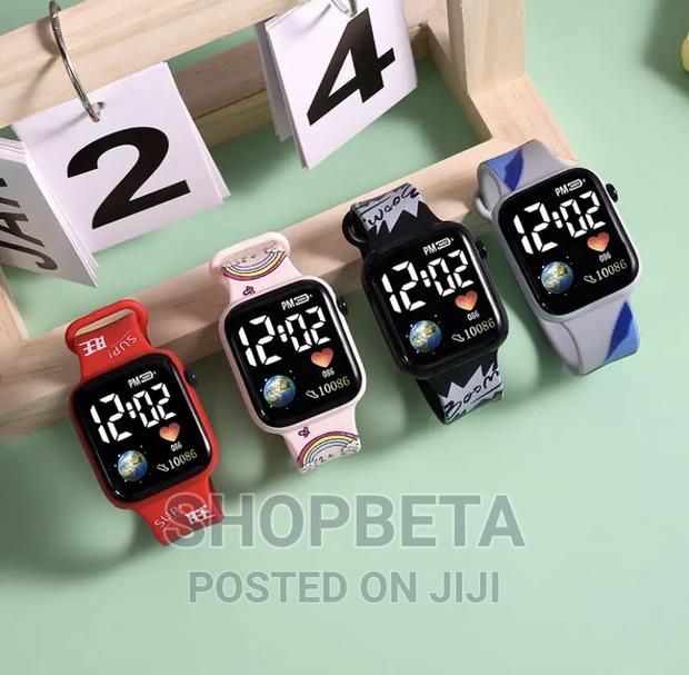 Kids Smart Watch · Photo 1