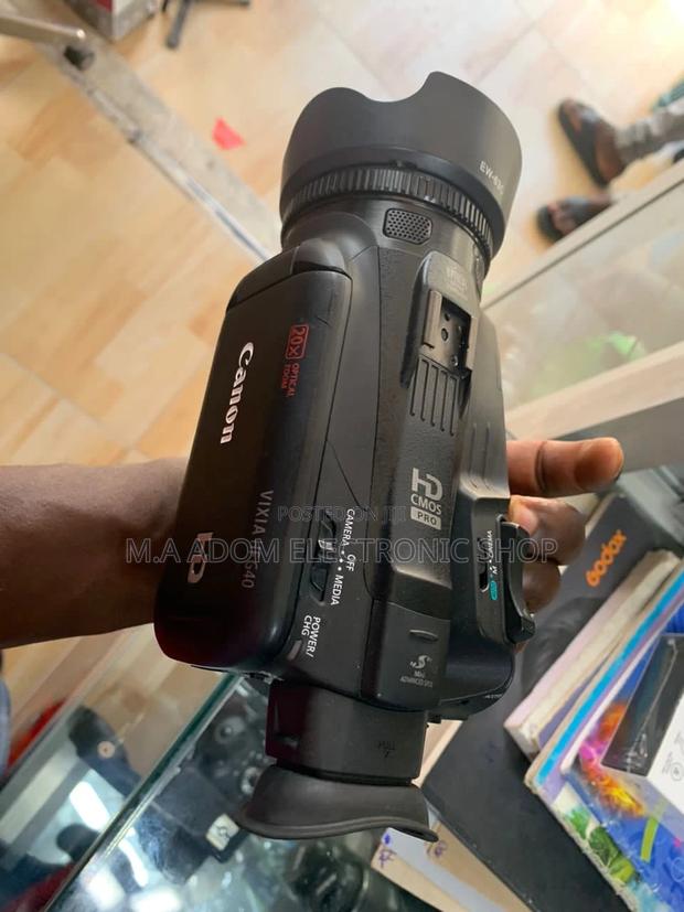 Brand New Canon Full HD VIXIA HF G40 Camcorder · Photo 1