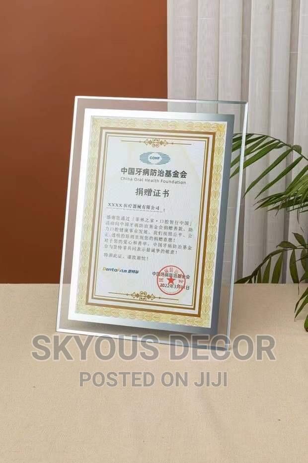 Glass Photo Frame for Your Customize Works · Photo 1