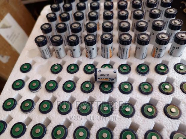 E 14250 Lithium Battery · Photo 3