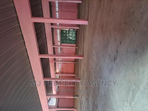 900 SQM Warehouse · Photo 4