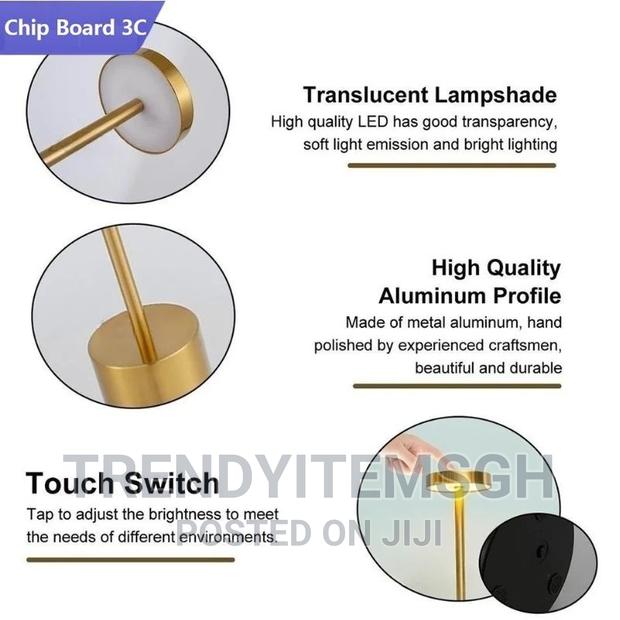 Rechargeable LED Table Lamp 3 Colours · Photo 6