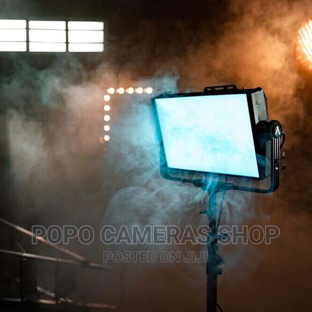 Aputure Anova P300c RGBW Led Light · Photo 2