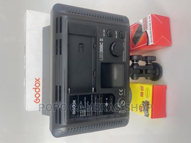 Godox LED 308 II Video Light · Photo 3