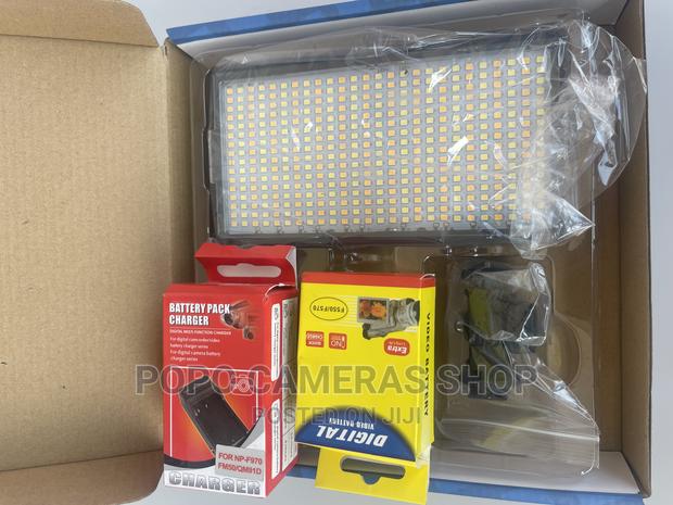 Led 416 + Battery + Charger · Photo 2