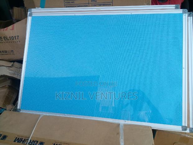 Bulleting Board 2*3ft · Photo 1