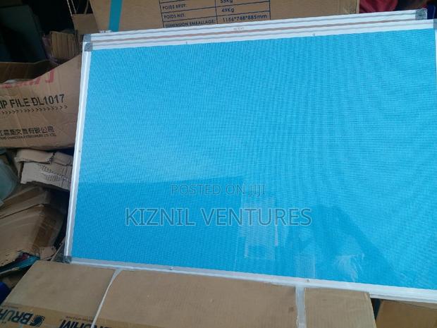 Bulleting Board 2*3ft · Photo 2