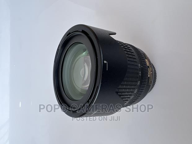 Nikon 18-135mm Lens · Photo 2