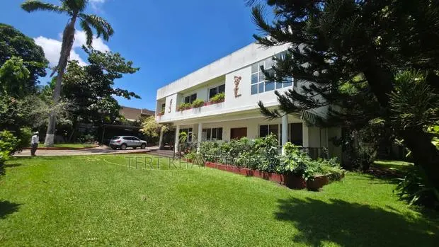 11bdrm Mansion in Airport Residential for rent · Photo 1