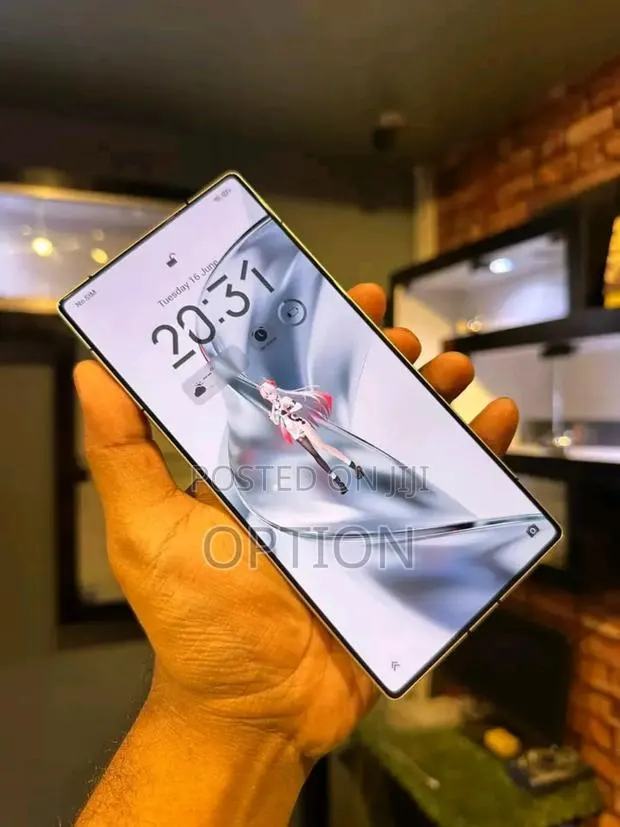 New ZTE nubia RedMagic 10 Pro 1 TB Gray · Photo 1