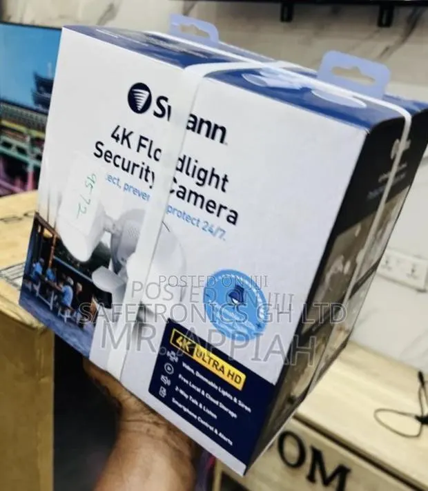 Correct White Swann Floodlight Security Camera (Swifi-4kflocam) · Photo 1