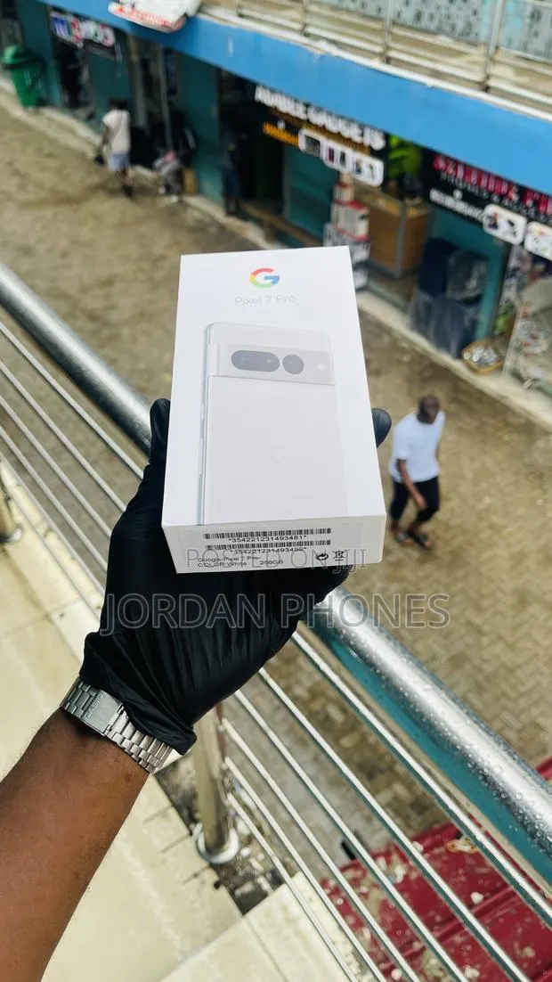 New Google Pixel 7 Pro 256 GB White · Photo 1