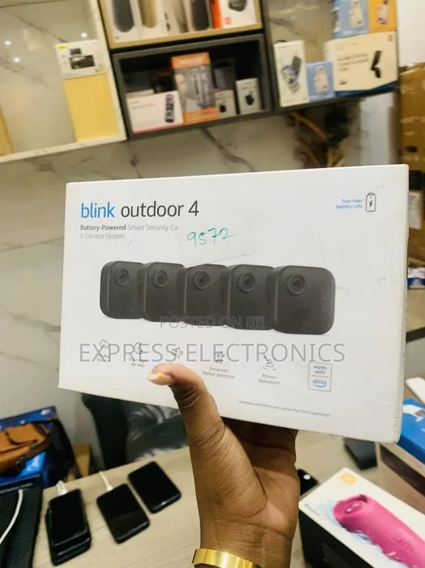 Lovely New Blink - Outdoor 4 – Wireless Smart Security Camera · Photo 1