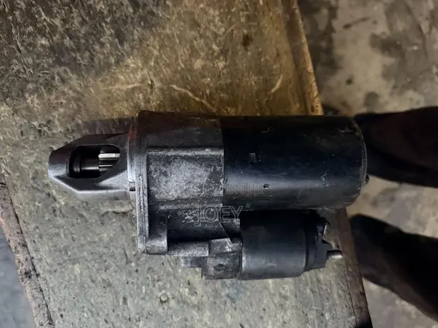 Benz C250 Starter Available · Photo 1
