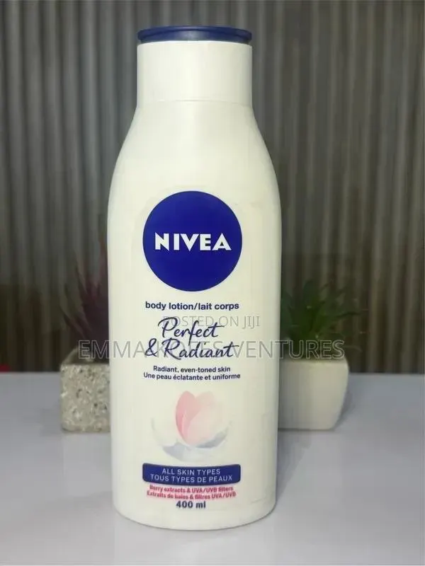 (Pack of 2) Perfect and Radiant Body Lotion - 400ml · Photo 1