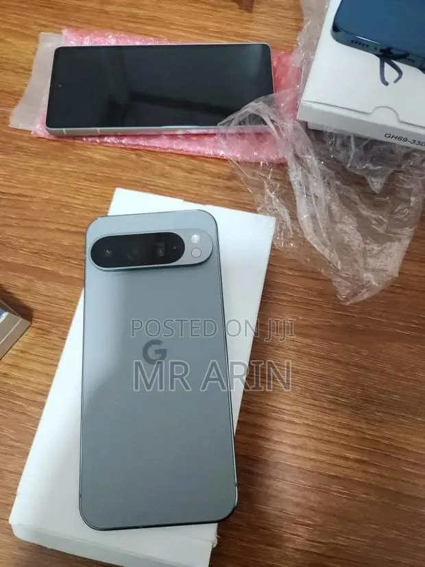 Google Pixel 9 Pro XL 256 GB Gray · Photo 1