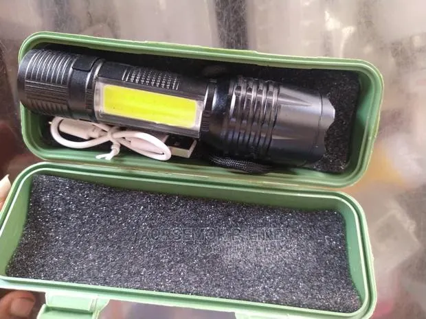 Rechargeable Torch Light · Photo 1