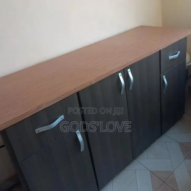 Executive 5-in-One Kitchen Cabinet for Sale · Photo 1