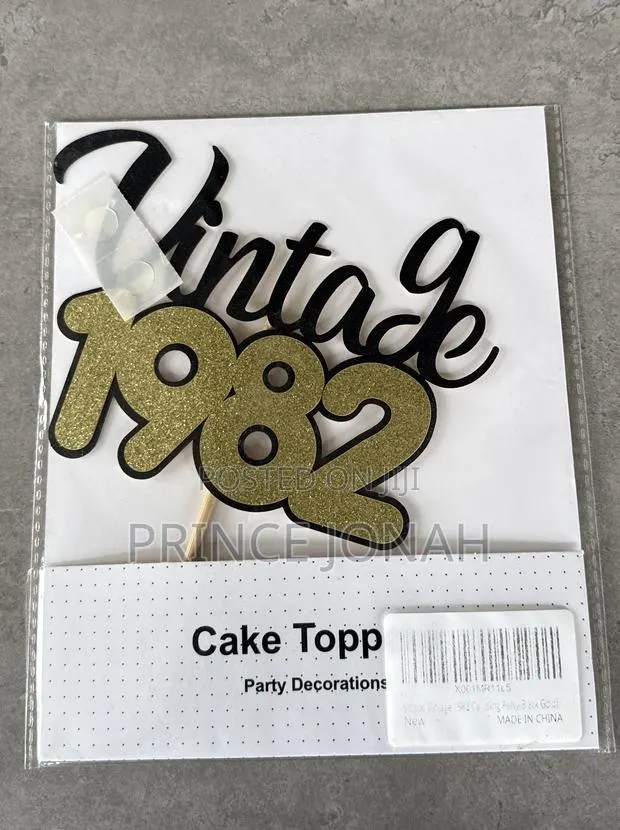 Cake Toppers Black Gold Glitter Vintage 1982,1957,1972 · Photo 1