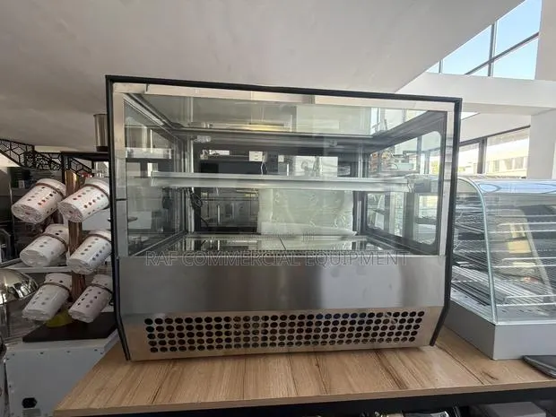 Commercial Tabletop Cake Chiller 90cm · Photo 1
