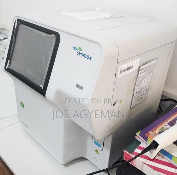 Sysmex Xn-330 Hematology Analyzer · Photo 1