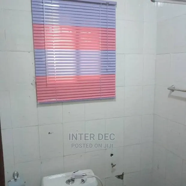 Aluminum Venetian Curtains Blinds · Photo 1
