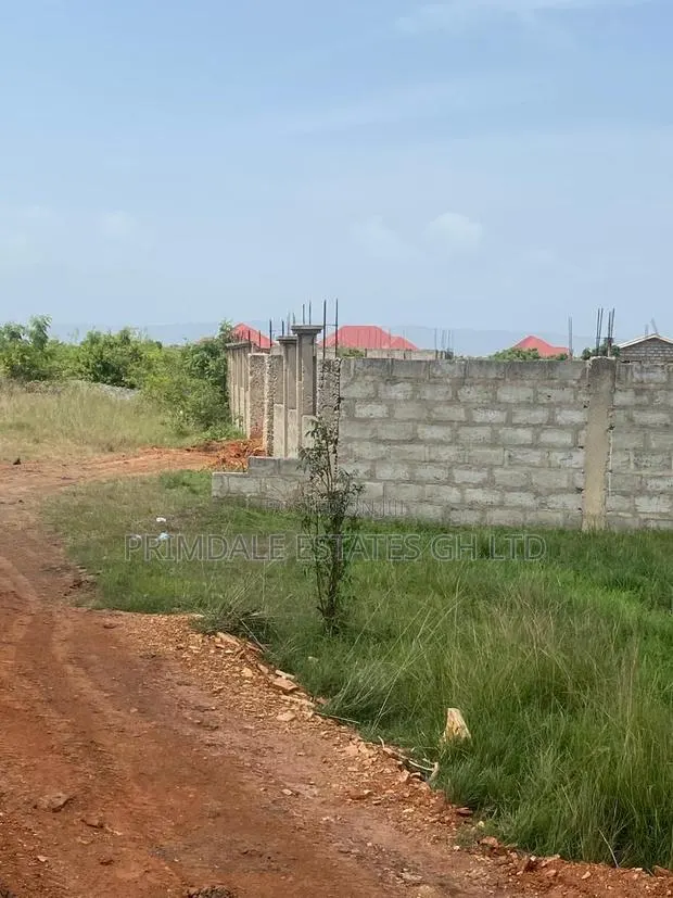 Afienya Odumse 70 X 100 Lands on Sale · Photo 1