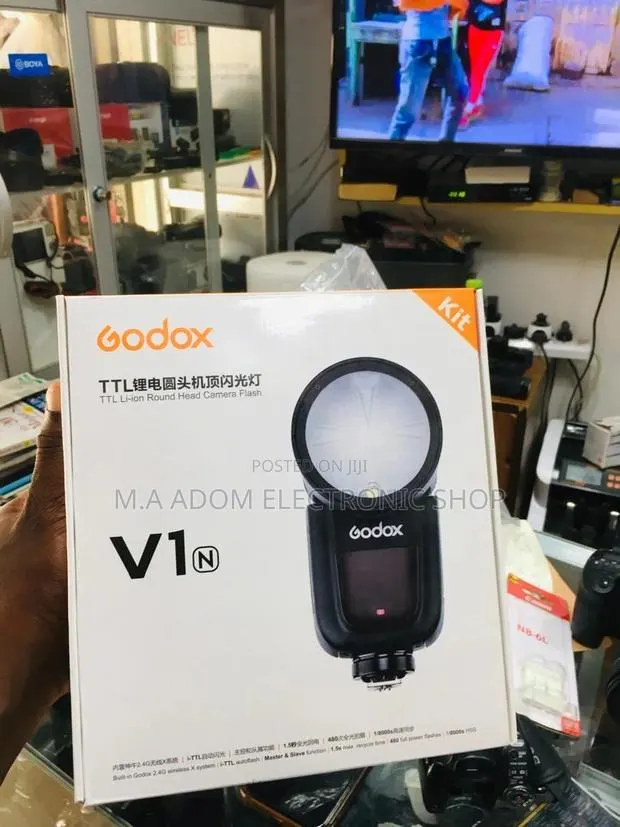 Godox V1n: Beautiful Light for Your Nikon Photos · Photo 1