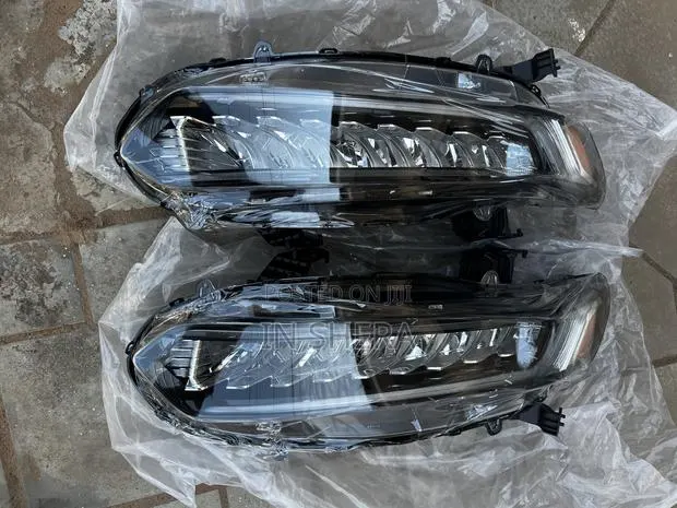 Honda Accord Headlight 2017 2018 2019 2020 · Photo 1