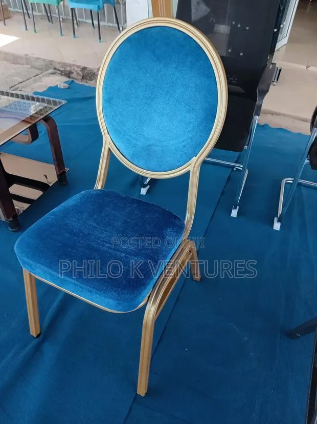 Arena Chair · Photo 1