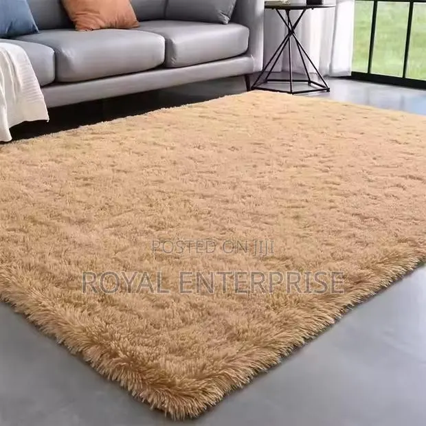 Soft and Stylish; Fluffy Carpet ( 150/220cm ) · Photo 1