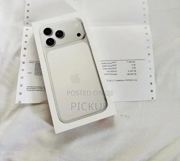 New Apple iPhone 17 Pro Max 1 TB White · Photo 1