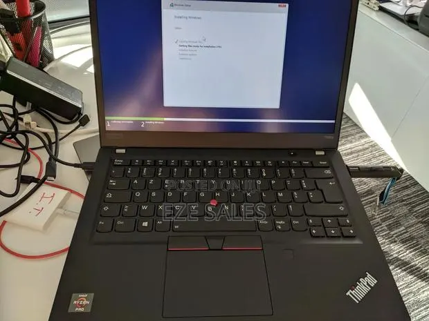 Laptop Lenovo ThinkPad t495s 16GB AMD Ryzen 7 SSD 256GB · Photo 1