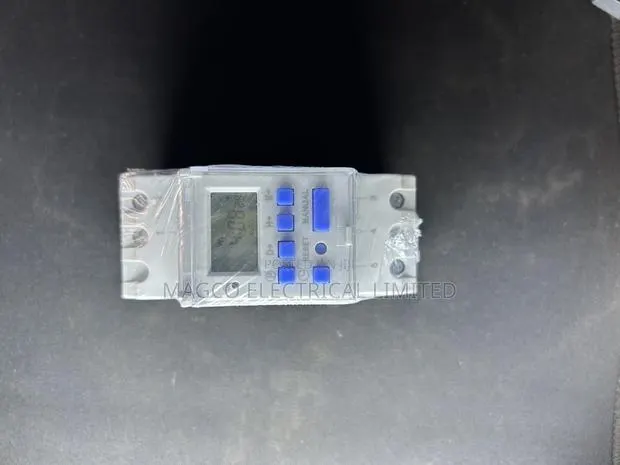 Digital Programmable Timer Switch · Photo 1