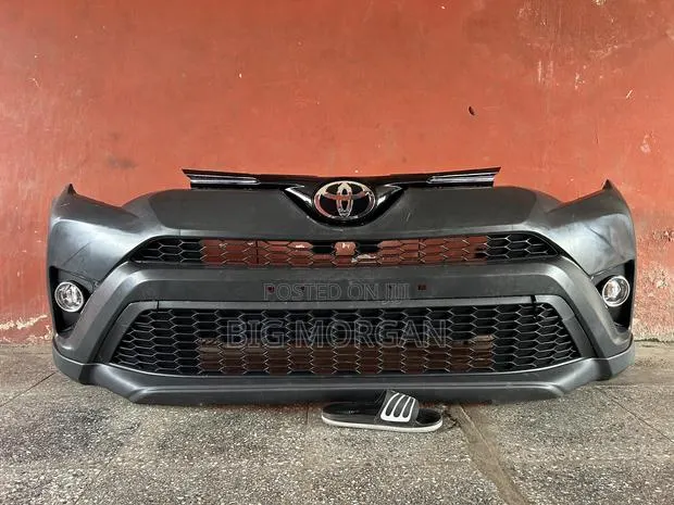 Toyota RAV4 2016 2017 2018 Front Bumper Complete · Photo 1
